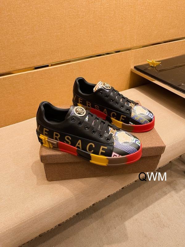 Versace Shoes Mens ID:20240322-241